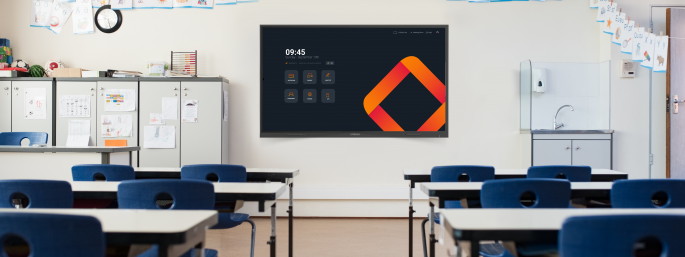 Klassenraum mit interaktivem Display